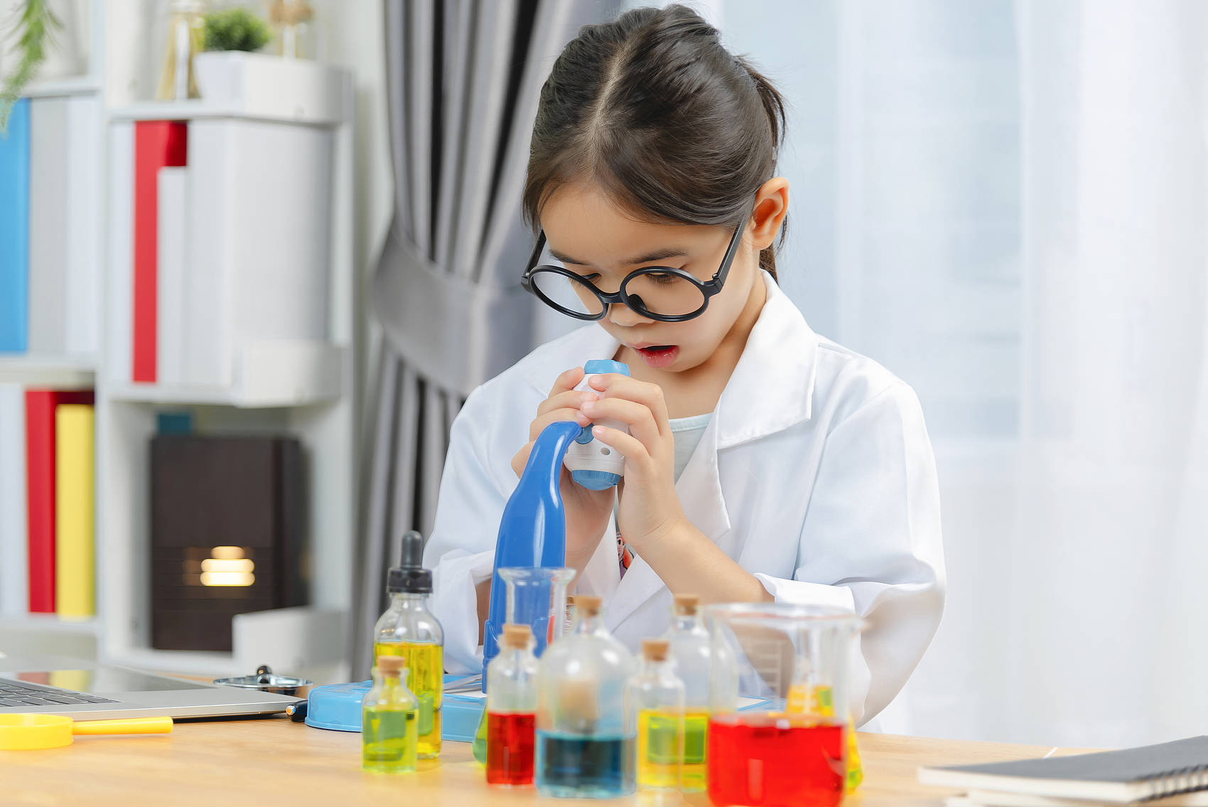 小学生必懂的科学小知识，探索世界的奥秘